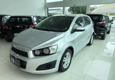 Chevrolet sonic 1.6 ltz 16v flex 4p automático