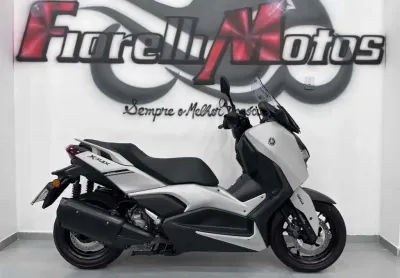 Yamaha xmax 250 connected abs 2025