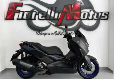 Yamaha Xmax 300 connected abs 2026