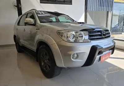 Toyota hilux sw4 2011 3.0 srv 4x4 16v turbo intercooler diesel 4p automático