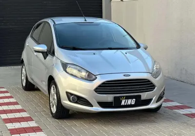 Ford fiesta 1.6 sel manual - 2017