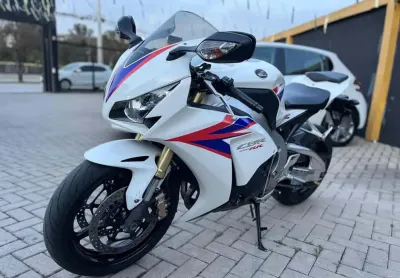 Honda cbr 1000rr 2011