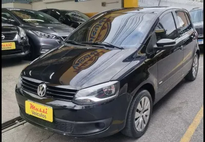 Volkswagen fox 1.0 8v (g2) 4p 2012
