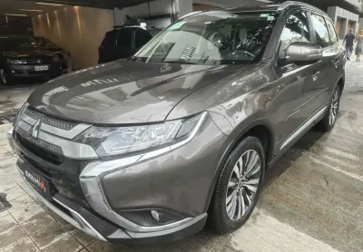 Mitsubishi outlander 2022 2.0 mivec gasolina hpe automático