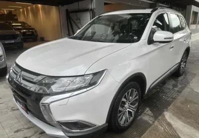 Mitsubishi outlander 2016 2.2 4x4 16v diesel 4p automático