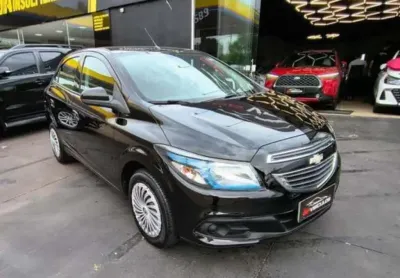 Chevrolet onix 1.4 mt lt 2014