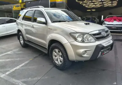 Toyota sw4 ffv 4x4 srv at  2005