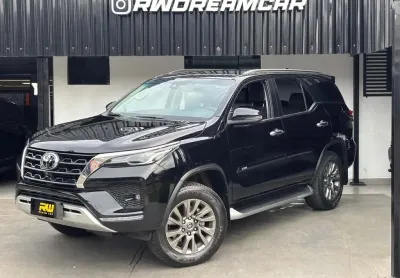 Toyota hilux sw4 sw4 srx 4x4 2.8 tdi 16v dies. aut.