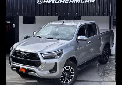 TOYOTA HILUX CD SRX 4x4 2.8 TDI 16V Diesel Aut.