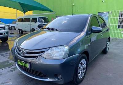 Toyota etios 1.3 16v 4p
