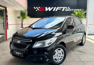 Chevrolet onix 1.0mt lt 2013