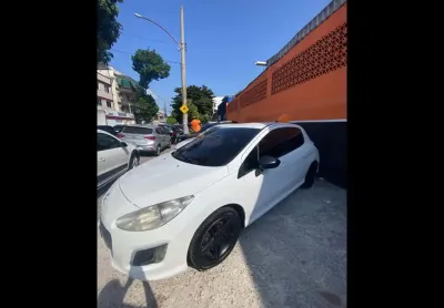 Peugeot 308 /  allure - branca - 2012/2013