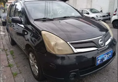 Nissan livina s 1.6 16v flex fuel mec. - preta - 2012/2013