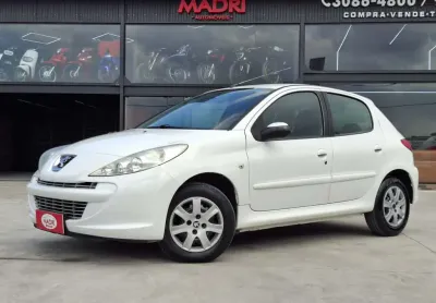 Peugeot 207 xr 1.4 flex 8v 5p