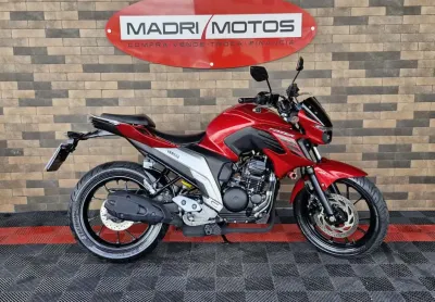 Yamaha FZ25 FAZER 249 cc 
