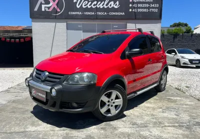 Volkswagen crossfox 1.6 mi, ano 2010, excelente opção pro dia a dia.