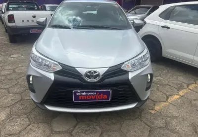 Toyota yaris yaris 1.5 xl plus connect cvt
