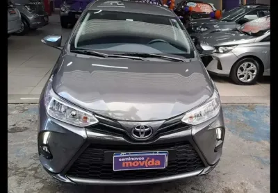 Toyota yaris yaris 1.5 xl plus connect cvt