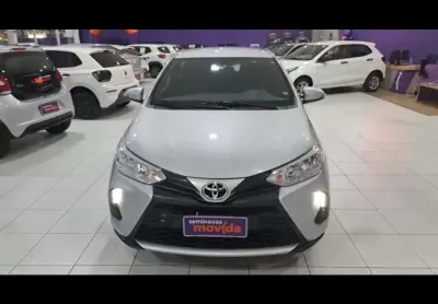 Toyota yaris yaris 1.5 xl plus connect cvt