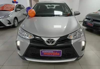 Toyota yaris yaris 1.5 xl plus connect cvt