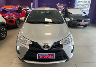 Toyota yaris yaris 1.5 xl plus connect cvt