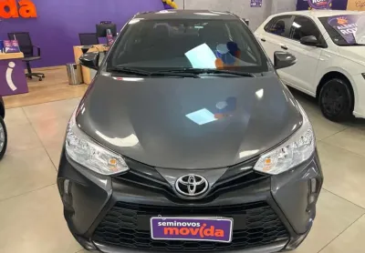 Toyota yaris yaris 1.5 xl plus connect cvt