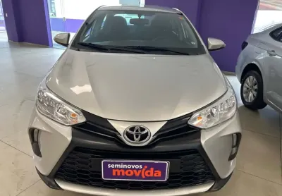Toyota yaris yaris 1.5 xl plus connect cvt
