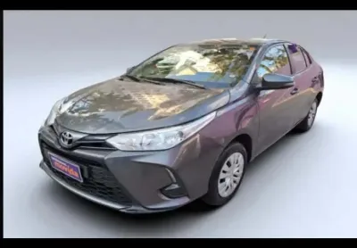 Toyota yaris yaris 1.5 xl plus connect cvt