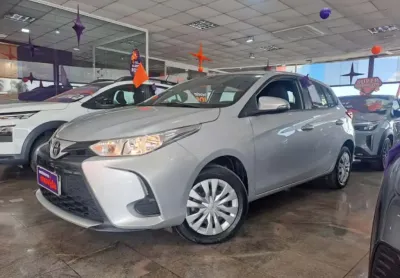 Toyota yaris yaris 1.5 xl plus connect cvt