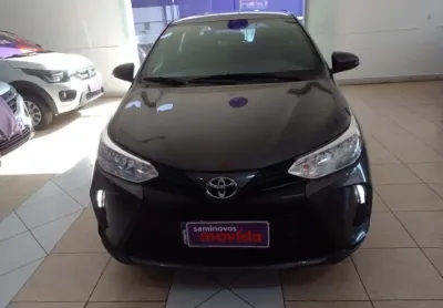 Toyota yaris yaris 1.5 xl plus connect cvt