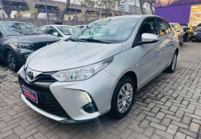Toyota yaris yaris 1.5 xl plus connect cvt