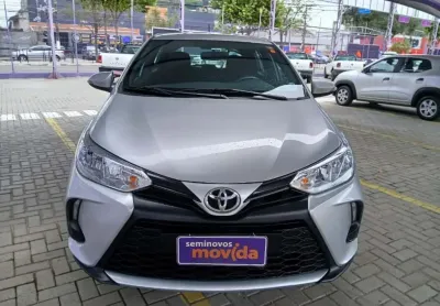 Toyota yaris yaris 1.5 xl plus connect cvt