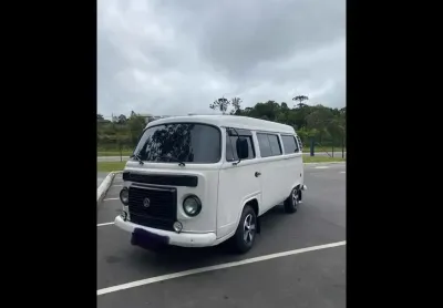 Volkswagen kombi standard 1.4mi 4p 2012