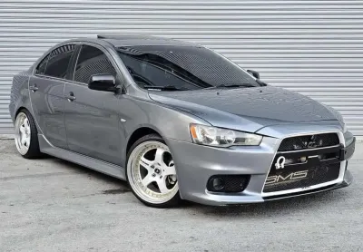 Mitsubishi lancer gt 2.0 2012