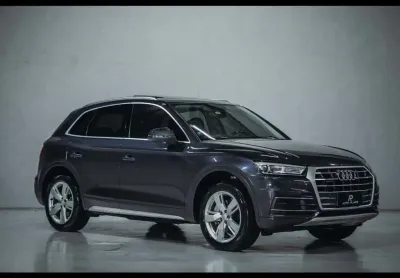 AUDI Q5 Ambiente 2.0 TFSI Quattro S tronic