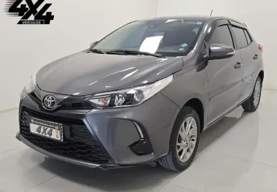 Toyota yaris xs 1.5 flex 16v 5p aut.  - cinza - 2023/2024