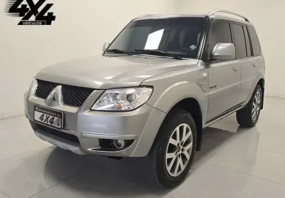 Mitsubishi Pajero TR4 2.0/ 2.0 Flex 16V 4x4 Aut.  - Prata - 2013/2014