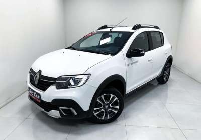 Renault sandero stepway iconic flex 1.6 16v aut.  - branca - 2023/2024
