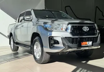Toyota hilux cd sr 4x4 2.8 tdi diesel aut.