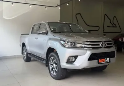 TOYOTA HILUX CD SRX 4x4 2.8 TDI 16V Diesel Aut.