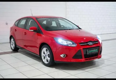 Ford focus 1.6 s/se - vermelha - 2014/2015