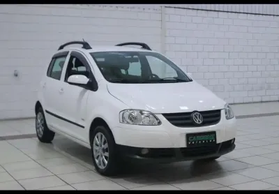 Volkswagen fox 1.0 mi total flex 8v 5p  - branca - 2009/2010