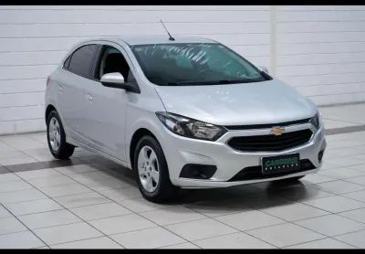 Chevrolet Onix HATCH LT 1.4 8V FlexPower 5p Mec.  - Prata - 2018/2019