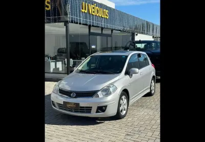 Tiida sl 1.8/1.8 flex 16v aut.