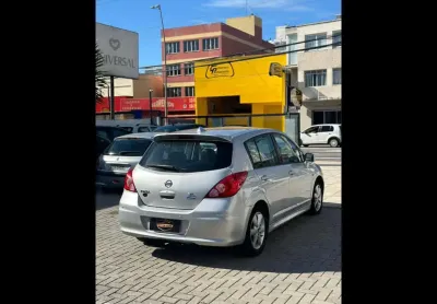 Tiida sl 1.8/1.8 flex 16v aut.