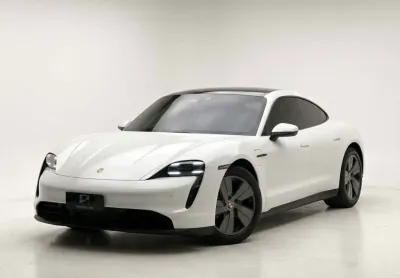 Porsche Taycan 2021 Elétrico
