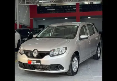 Renault sandero auth 10 2015