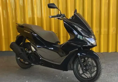 Honda pcx 160 dlx abs 2025