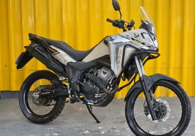 Honda xre 300 sahara adventure 2024
