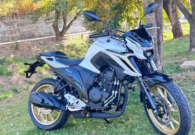 Yamaha fazer 250